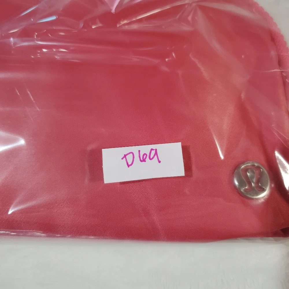 lululemon athletica Pink Everywhere Belt Bag - Picture 11 of 11